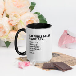 Bunte Tasse mit farbiger Innenseite | ICH FÜHLE MICH HEUTE ALS FRAU