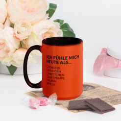Bunte Tasse mit farbiger Innenseite | ICH FÜHLE MICH HEUTE ALS FRAU